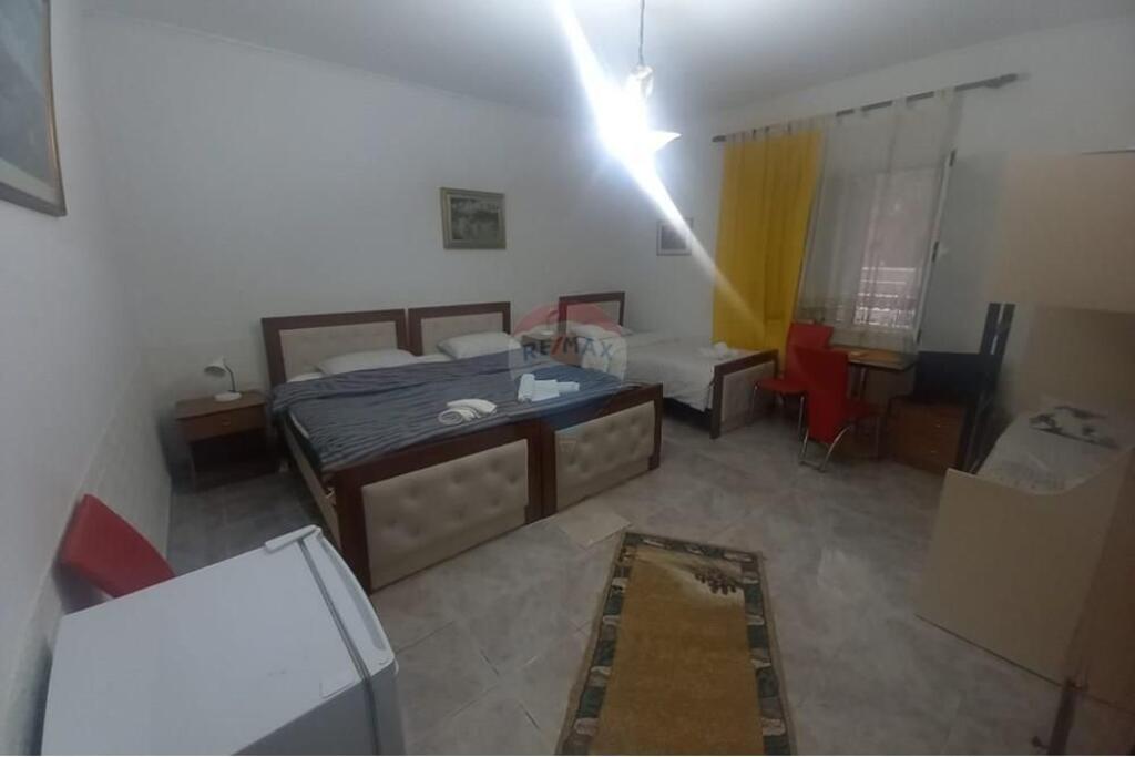 Shitet Vile ne Qender te Tiranes