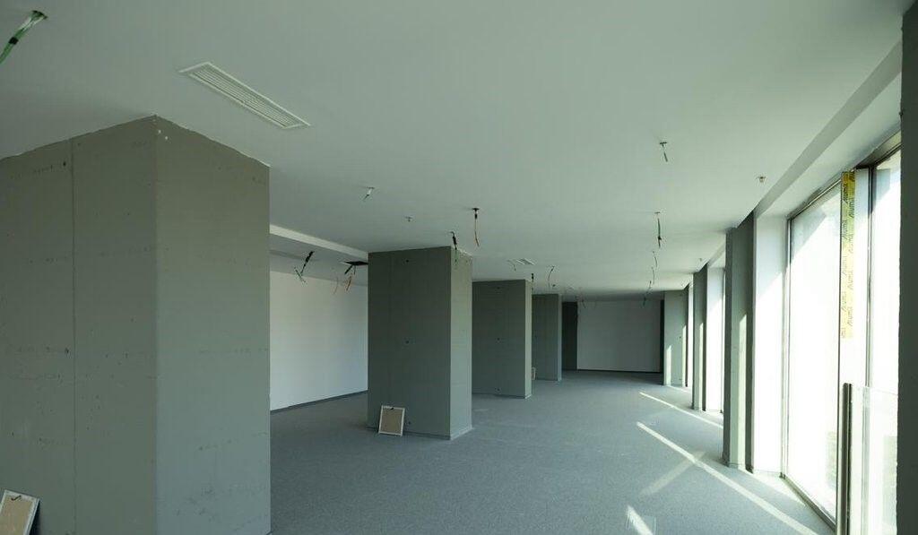 ZYRE ME QIRA TEK DOWNTOWN ONE TIRANA!!