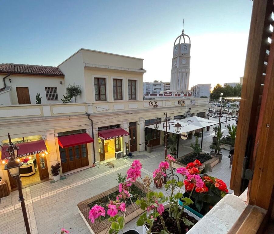 Appartamento 1+1 in affitto a lungo termine, Muradie Vlore, 280€/mese, Vicino all'Orologio!