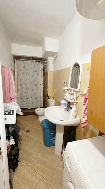 JEPET APARTAMENT 1+1 ME QERA NE QENDER 45.000 LEKE