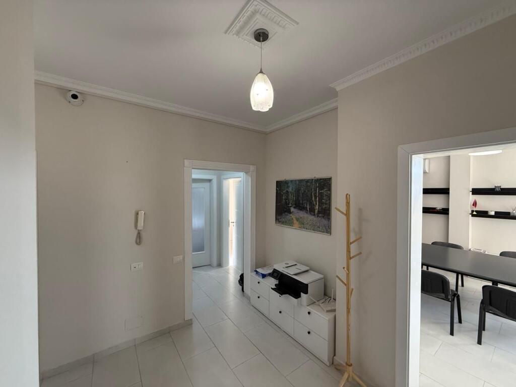 💥 Jepet me qira ambient për zyra ose perdorim komercial 💥