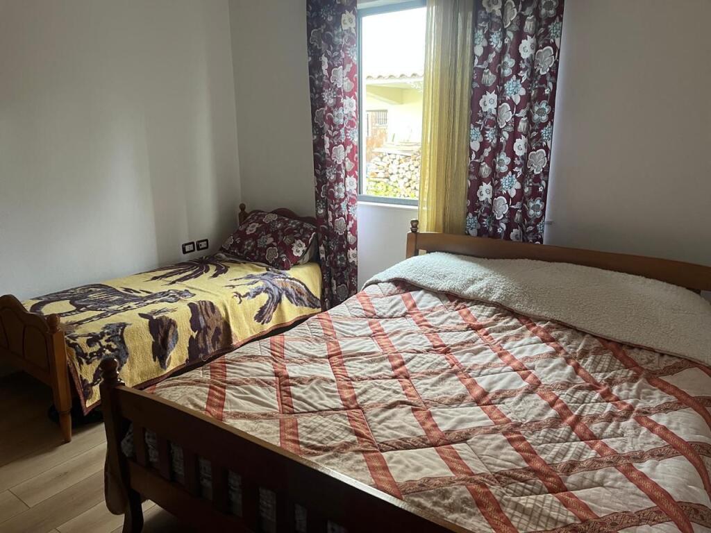 Jepet me qira shtepi private