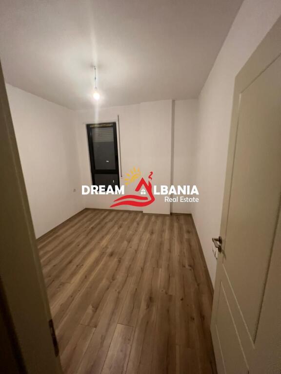 Apartament 2+1+2+Post Parkimi Ne Shitje Ne Kinostudio (ID 41212126)