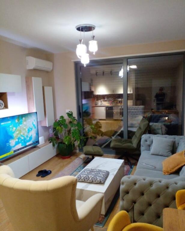 Apartament 2+1 me qira