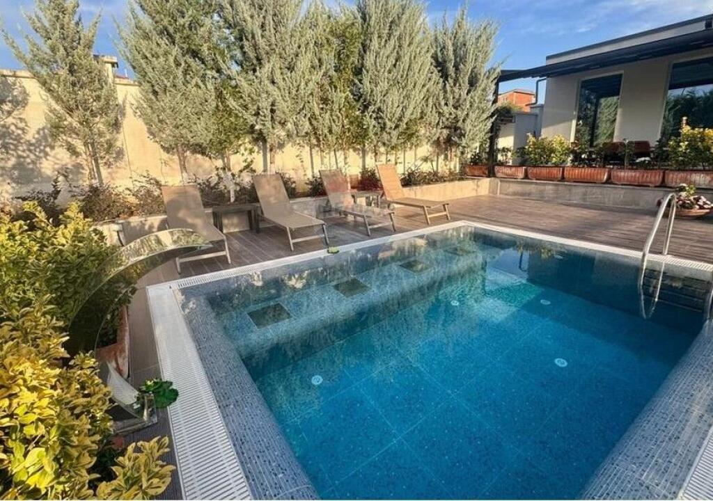 Jepet me Qira - Vile ne Farke (530571001-213)