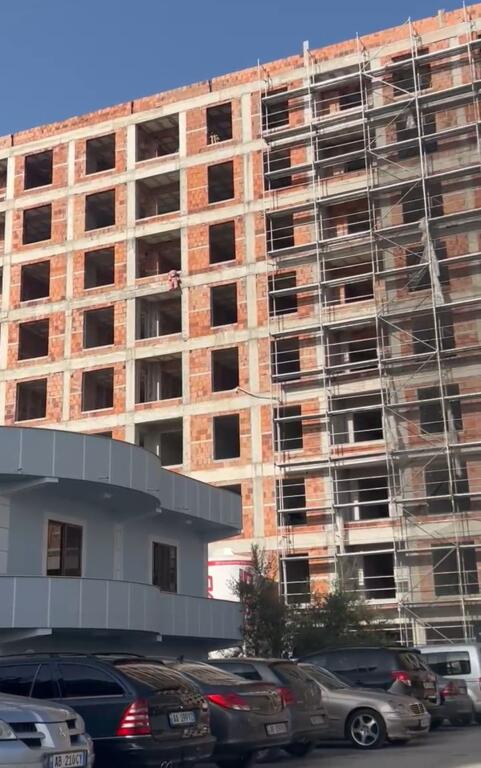 Kamez , Appartamento 2+1 in vendita