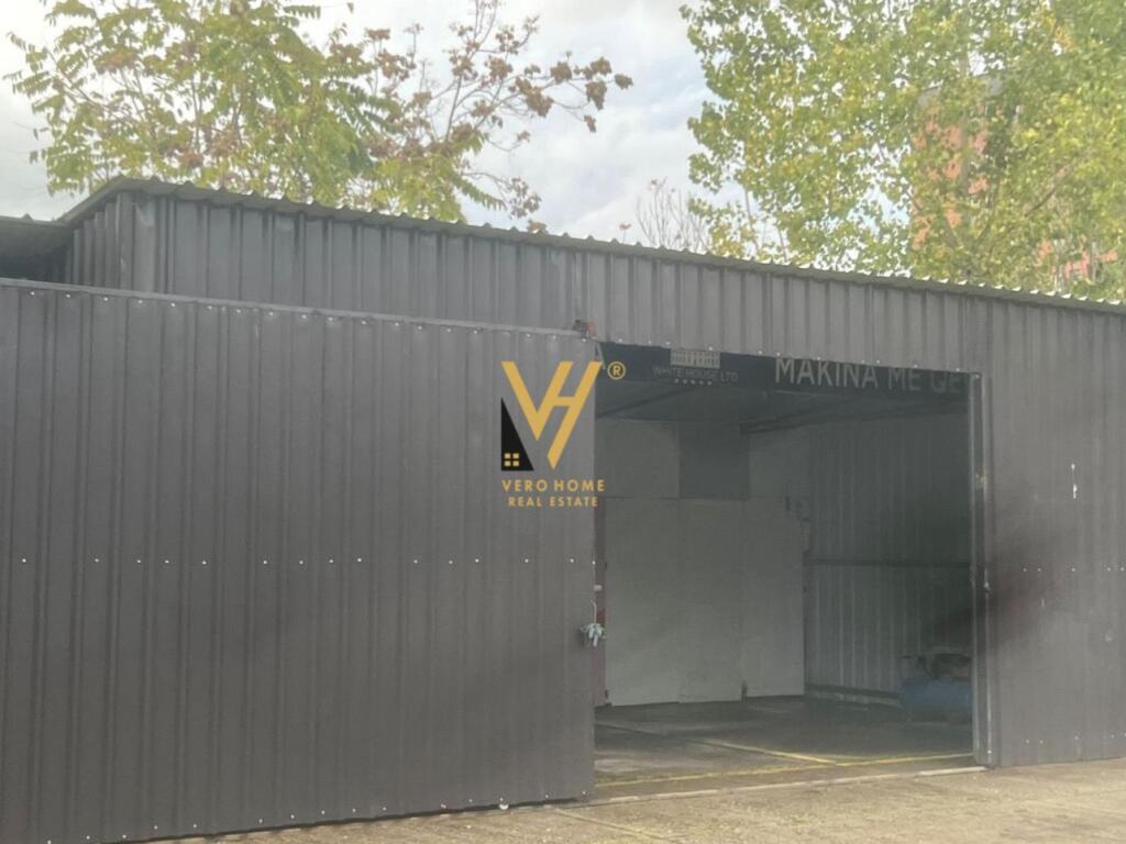 JEPET MAGAZINE 1.060 M2 ME QERA TE 5 MAJI 80.000 LEKE