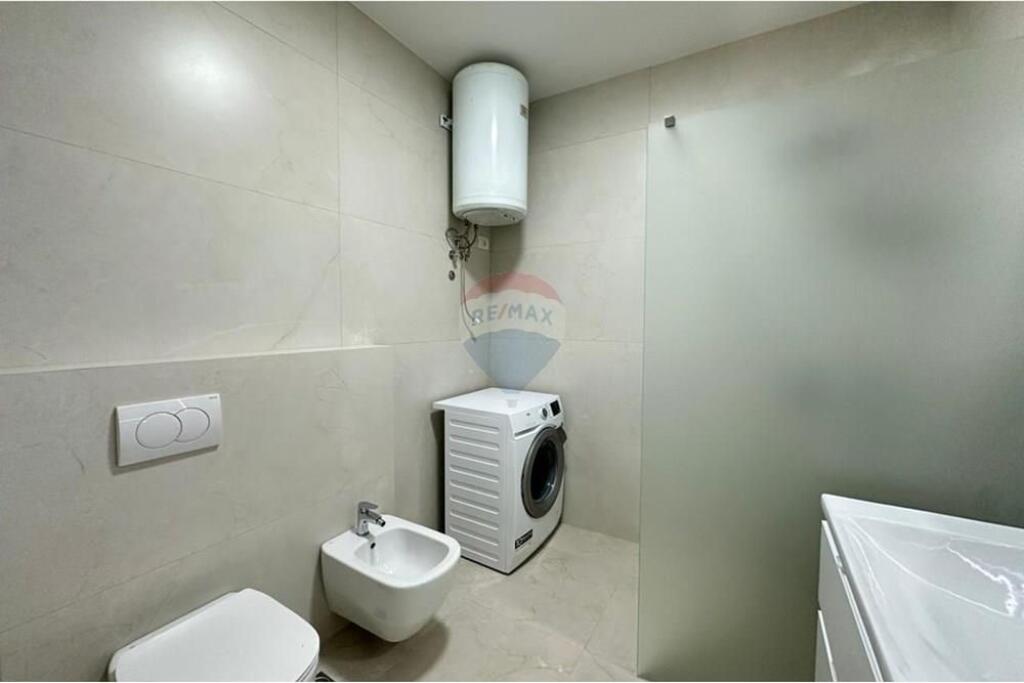 Qira/ Apartament 2+1 te Rruga e Kavajes