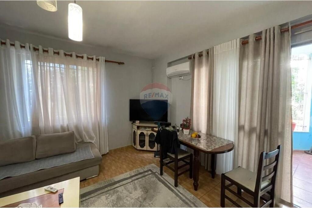 Apartament - Për Shitje - Rruga e Thesarit, Tiranë (ID: 530551001-229)