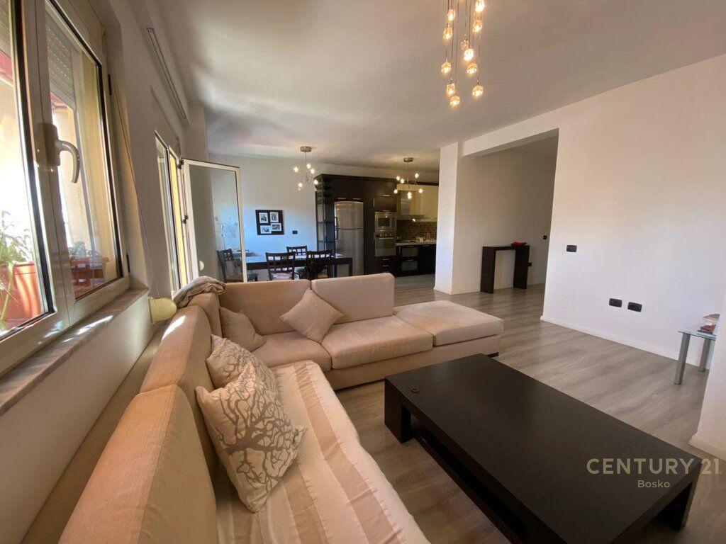 SHESIM, APARTAMENT 2+1+2 me 2 BALLKONE , Don Bosko 230,000 € Sip. Totale  130m2