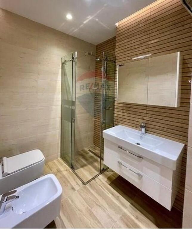 Apartament 2+1 me post Parkimi tek kompleksi Panorama