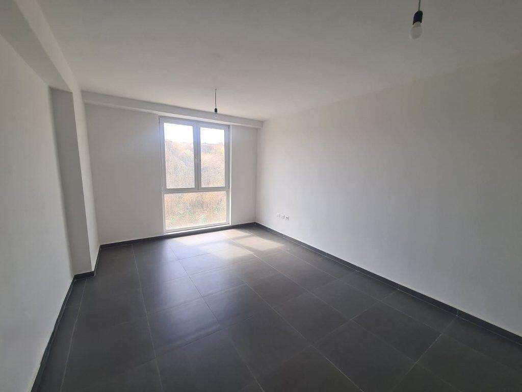 APPARTAMENTO 3+1 IN VIA 5 MAGGIO! 400 € /Mese