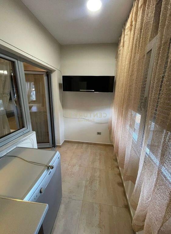 Apartament 3+1+2 me qira ,  