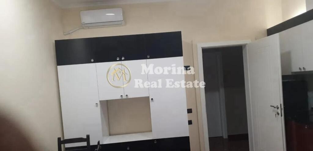 Qera, Vile 5 kateshe, Rruga e Elbasanit, afer Fakultetit Ekonomik, 12600 Euro/Muaj