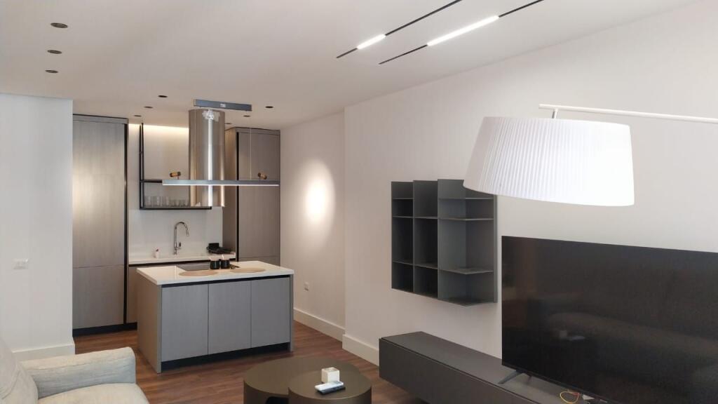 Shitet apartament (2+1), Grand Gallery Yzberisht