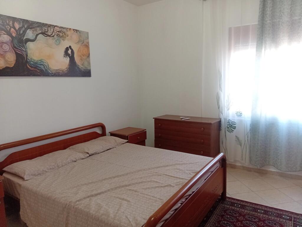 Me qera te Siri Kodra