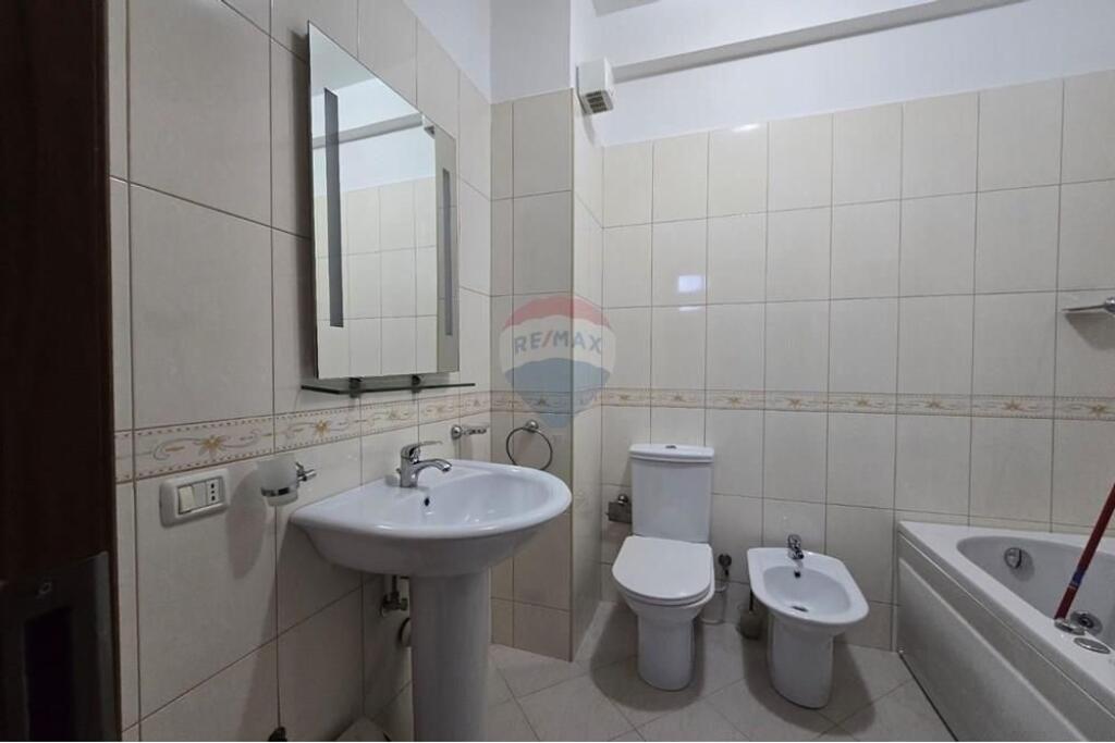 Appartamento - In Affitto - Rruga e Dibrës, Tirana