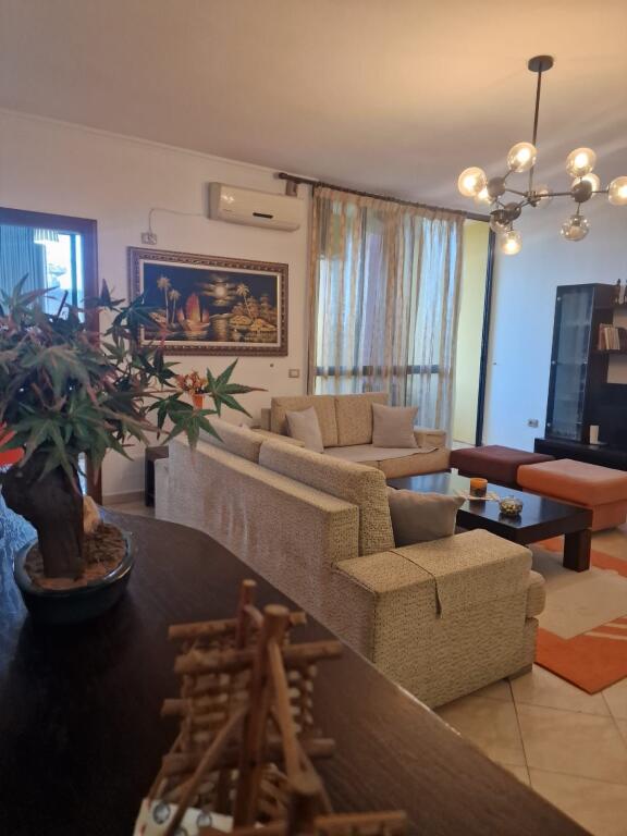 *PRICE DROP* 3+1 APARTMENT FOR SALE AT 21 DHJETORI