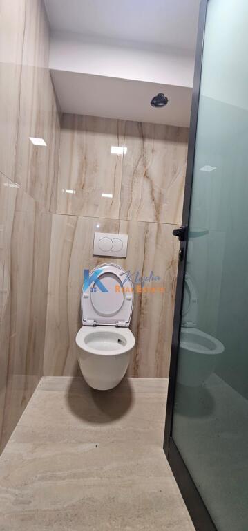 AMBIENT BIZNESI ME QIRA – Bllok