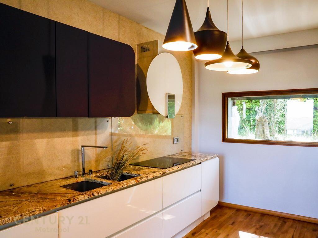 Luxury Villa for Sale – Long Hill Residence