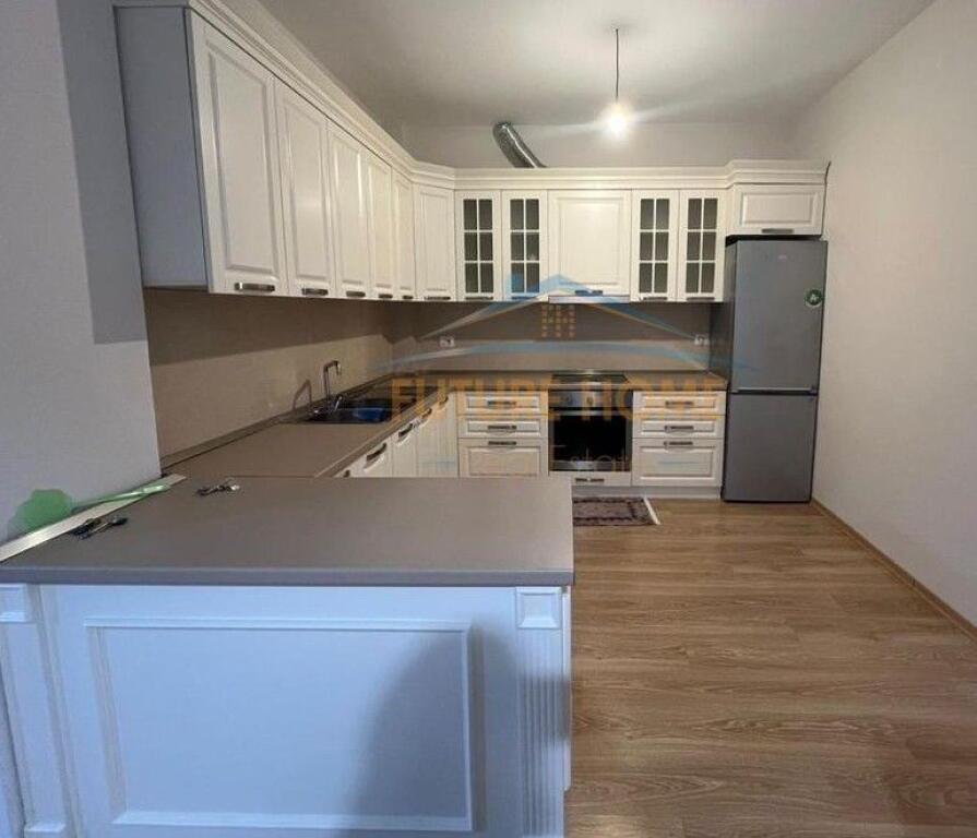 Qira, Apartament 2+1, Kopeshti Zoologjik