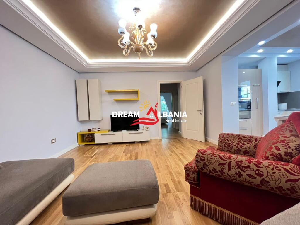 Apartament 2+1 me qera me kuzhine me vehte ne Qender Tiranes (ID 4229252)