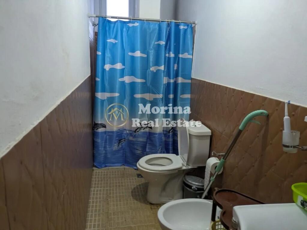 Hyrje private 2+1, Xhamlliku, 450 Euro/Muaj