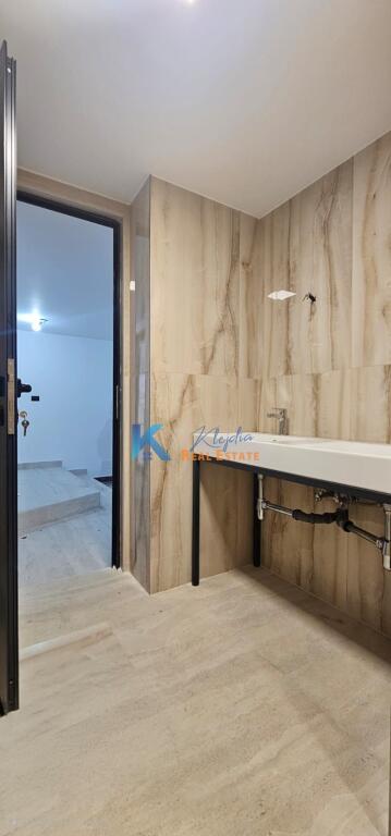 AMBIENT BIZNESI ME QIRA – Bllok