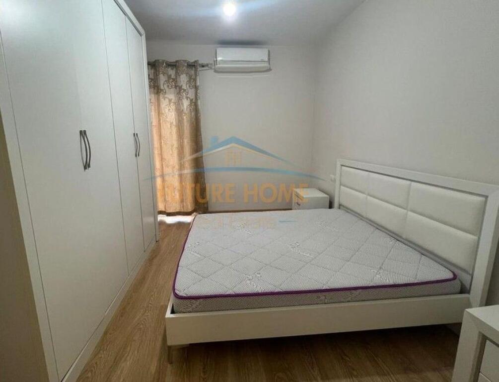 Qira, Apartament 2+1, Kopeshti Zoologjik