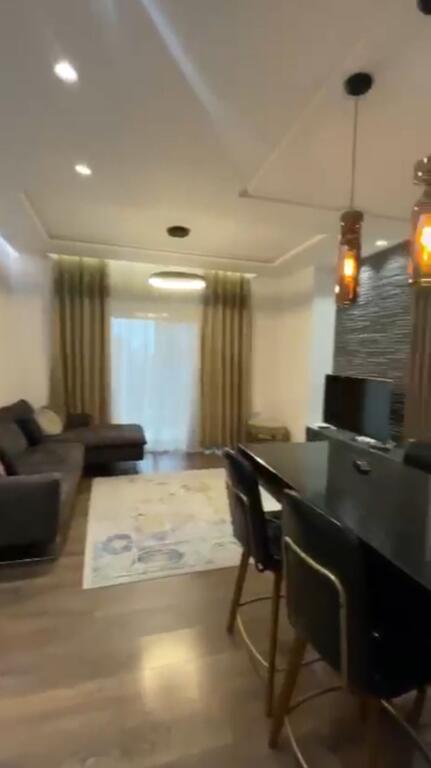 🏢 Apartament 2+1+2 + Post Parkimi – Kompleksi Panorama