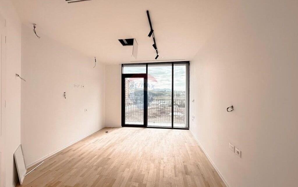 Apartament 2+1+2 - Për Shitje - Lake View, Tiranë ID: 530191062-68