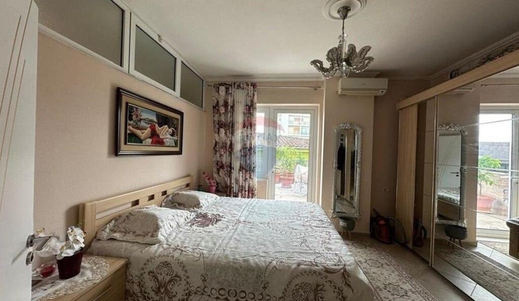 Apartament - Për Shitje - Ish Tregu Elektrik, Tiranë!!!! ID: 530571009-30