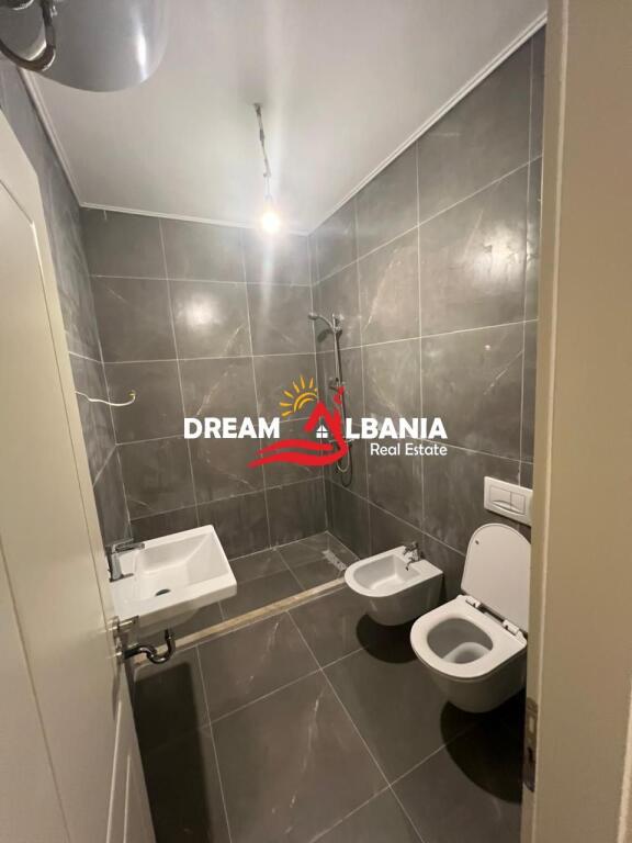 Apartament 2+1+2+Post Parkimi Ne Shitje Ne Kinostudio (ID 41212126)