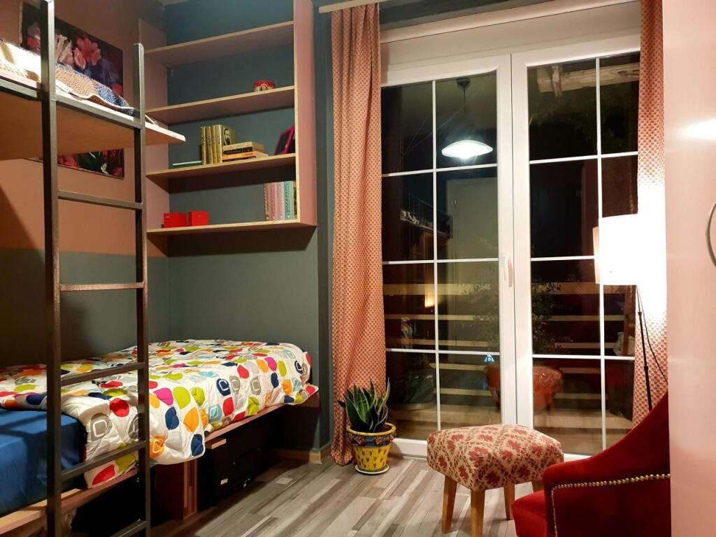 Apartament me qira – 2+1+2 , Shkolla e Kuqe