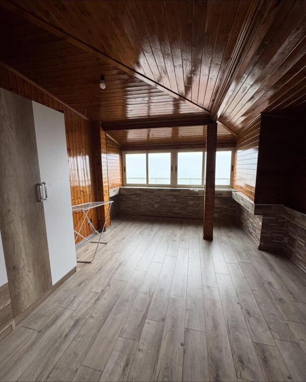 💥Shitet apartament 3+1 afer rruges Taulantia,Kavaje💥