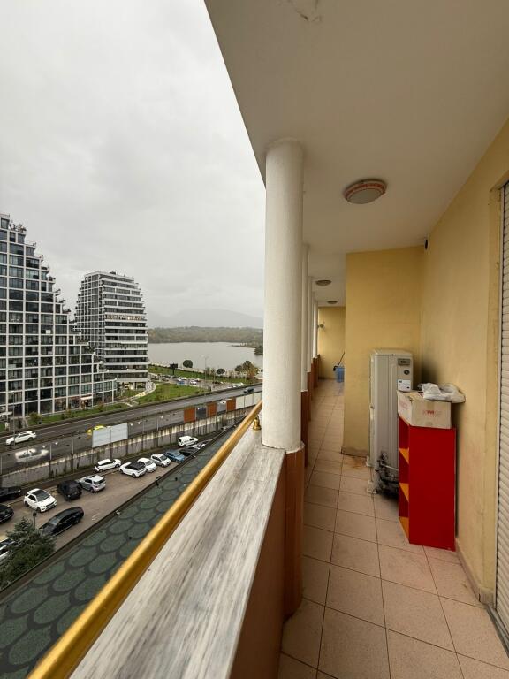 Appartamento in affitto 3+1+2+2 Balconi vicino al Giardino Zoologico, botanico, vicino alla pizzeria Pavarotti