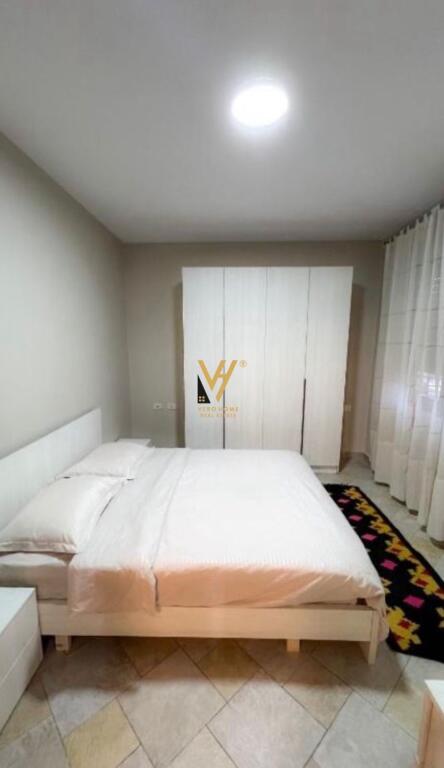 AFFITTASI APPARTAMENTO 1+1 IN CENTRO 600 EURO