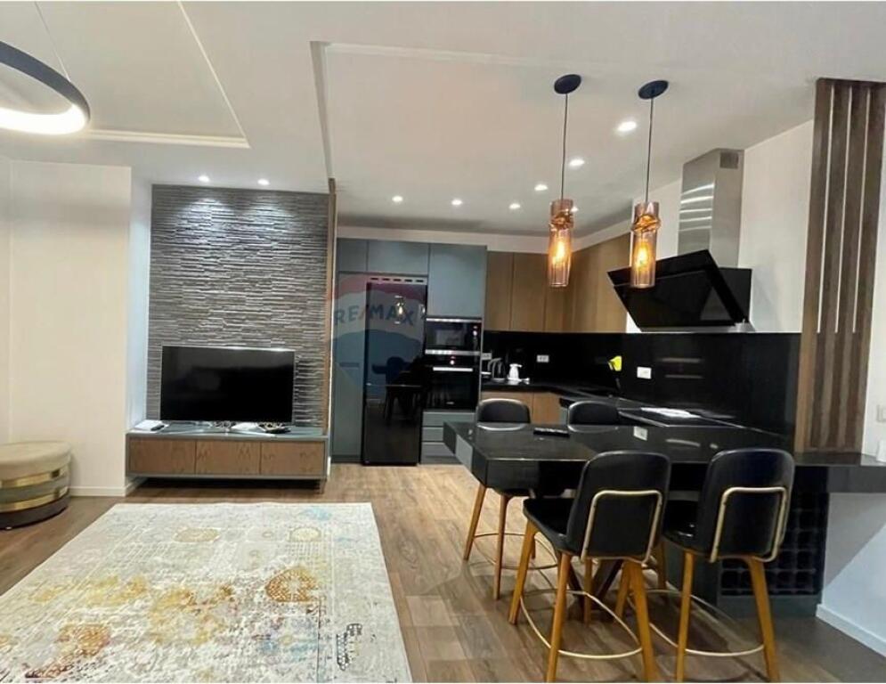 Apartament 2+1 me post Parkimi tek kompleksi Panorama