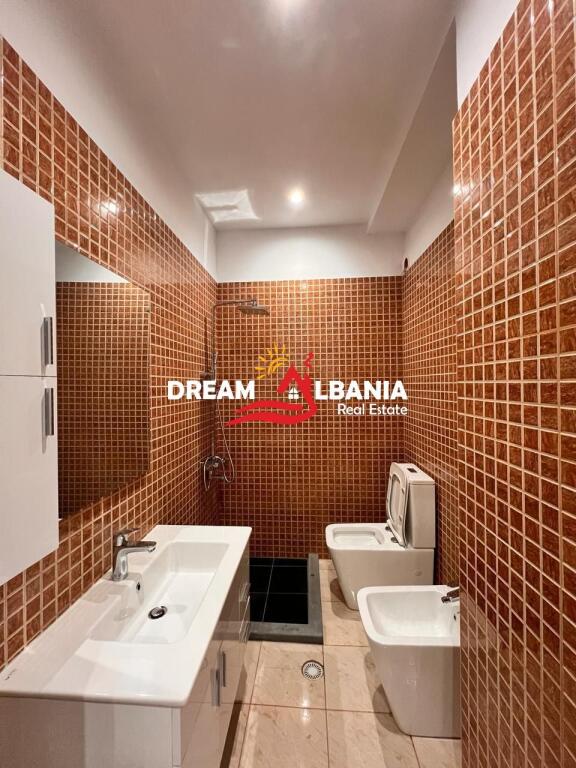 Apartament 2+1+2 ne shitje, ne Vlore prane Sheshit te Flamurit (ID 41211417)