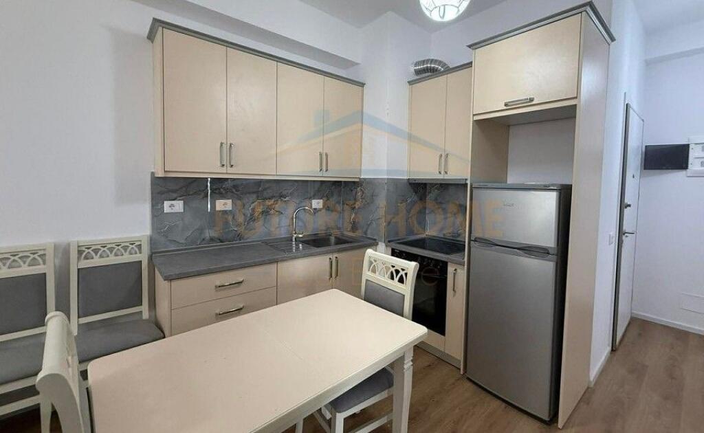 Qera, Apartament 2+1 Rezidenca Kadiu, Ali Demi.