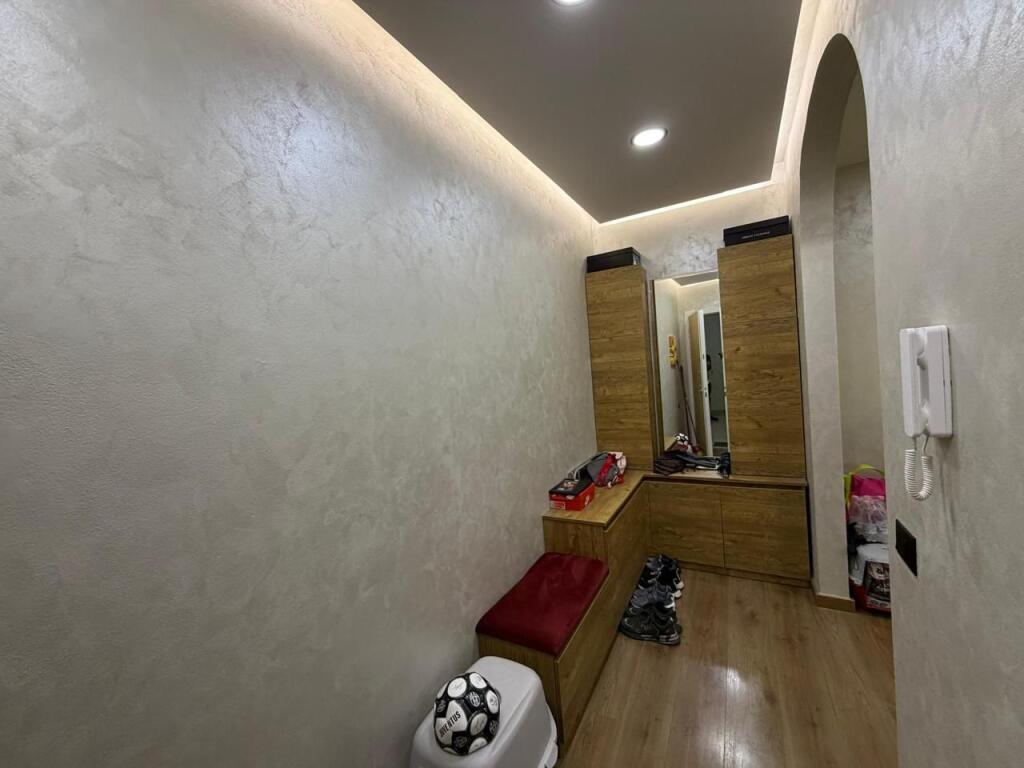 🏡 Apartament 2+1 në Shitje – Komuna e Parisit