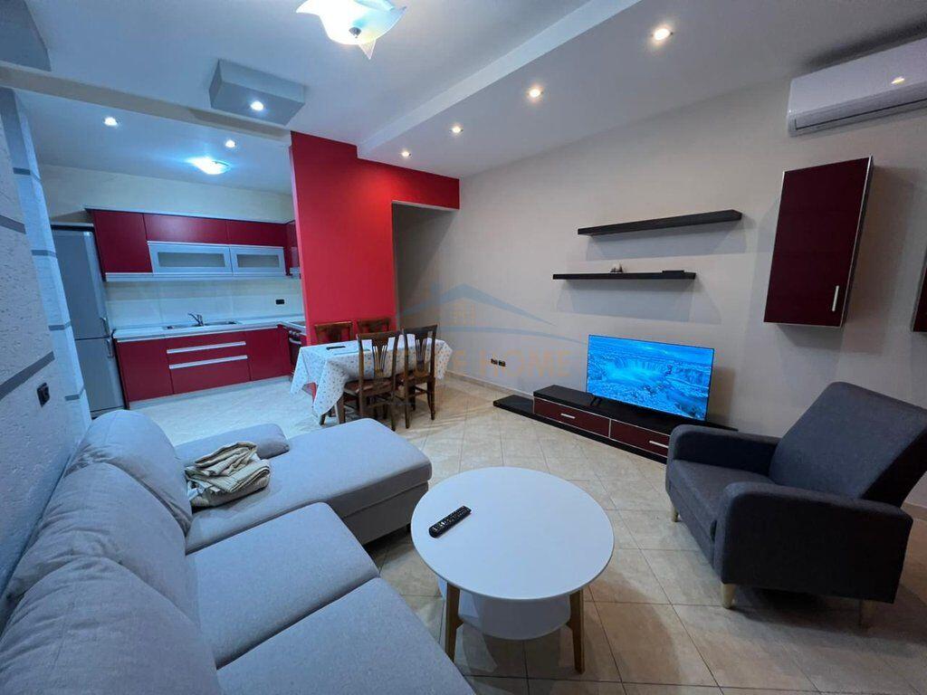 Jap me Qera, Apartament 2+1, Liqeni i Thate, Tirane