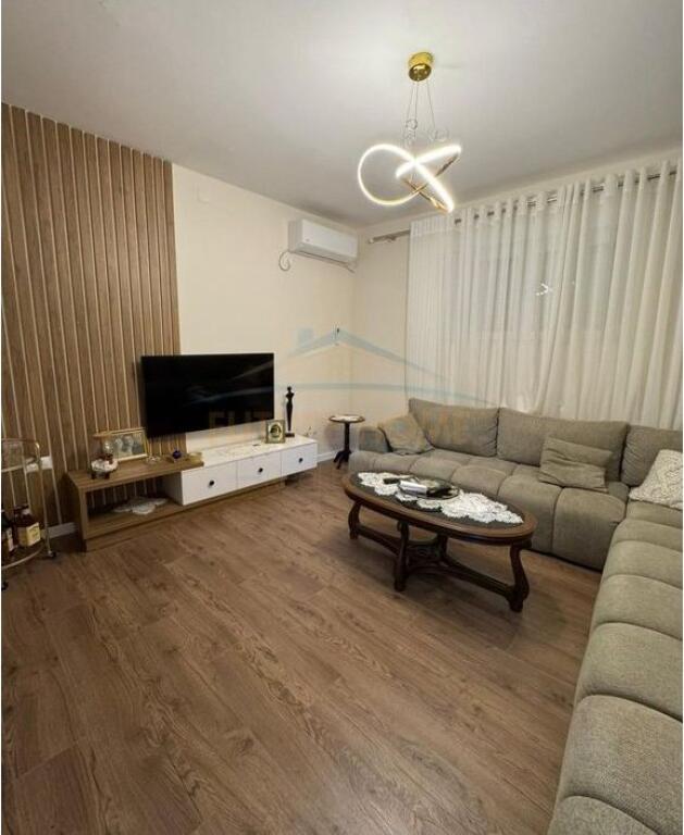 Rent, 2-Storey Villa + 2 Parking Spaces, Medreseja, Tirana.