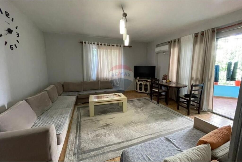 Apartament - Për Shitje - Rruga e Thesarit, Tiranë (ID: 530551001-229)