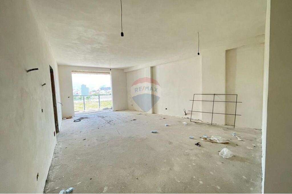 Apartament - Për Shitje - Bulevardi i Ri, Tiranë