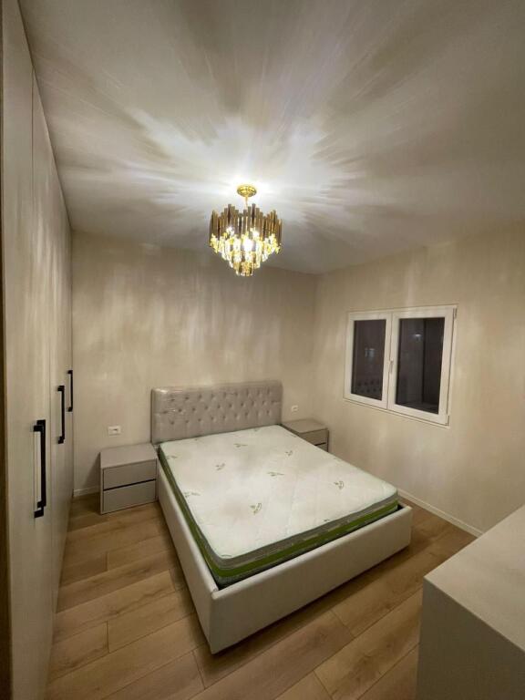 Ne Astir apartament i Ri