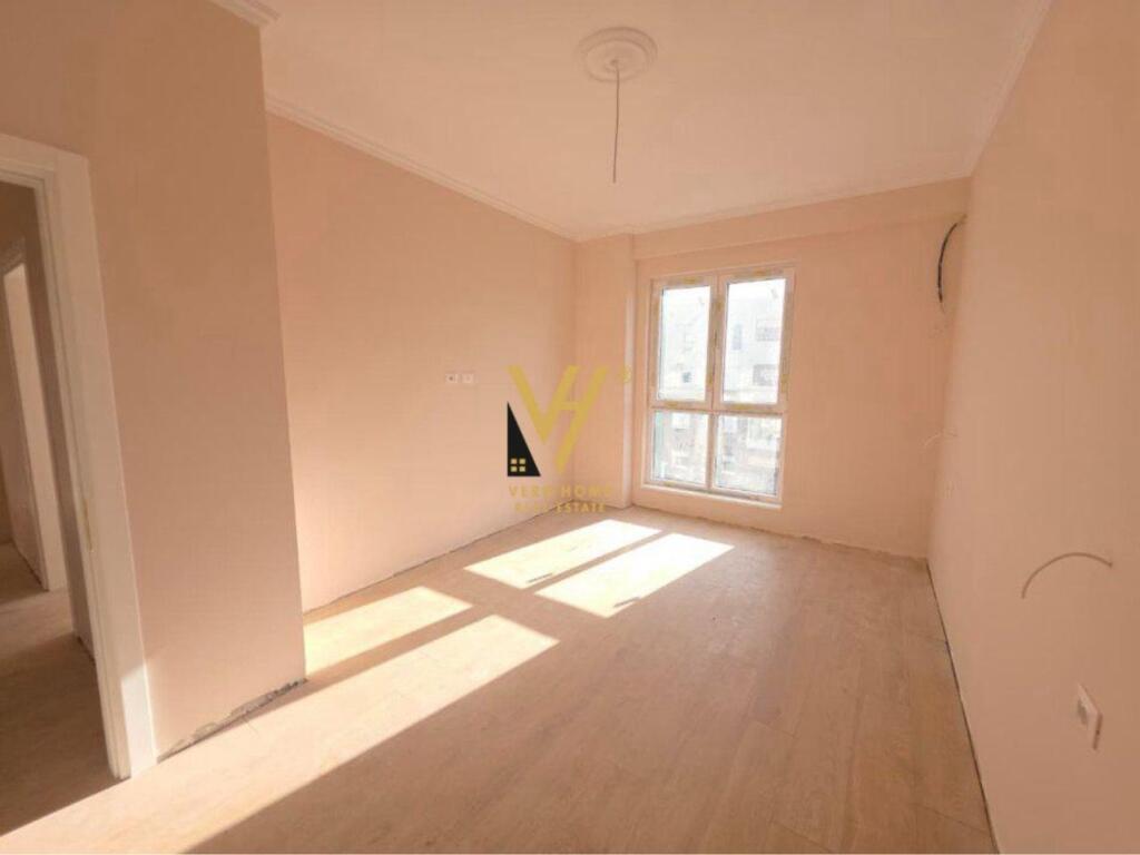 JEPET APARTAMENT 2+1+2 ME QIRA TE KOMUNA E PARISIT 1.100 EURO