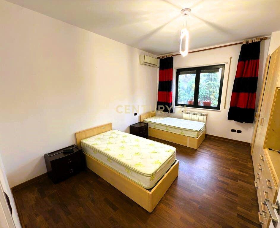 Apartament 2+1+2 prane Kompleksit NOBIS