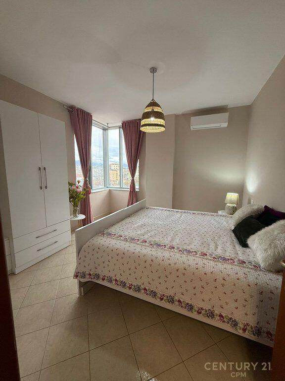Apartament 2+1 me Qira – Përballë Toptanit, Qendër