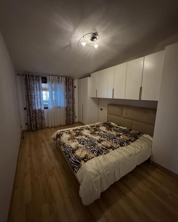 💥Shitet apartament 3+1 afer rruges Taulantia,Kavaje💥